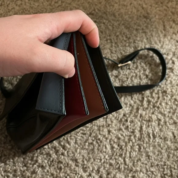 Stella Bianca Geometric Multicolor Crossbody - Picture 4 of 8